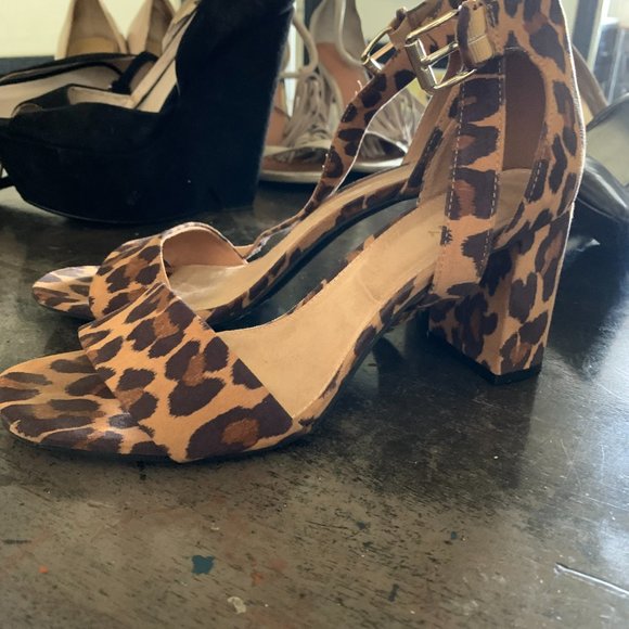 Leopard Heels - Picture 3 of 4